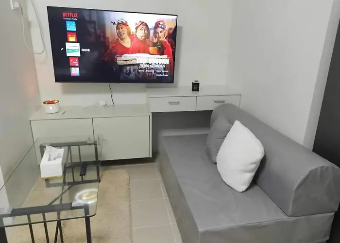 Plumera Mactan Near Airports, Malls And Beaches -g206 Apartment